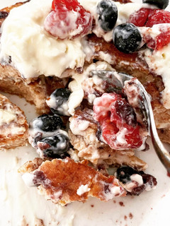 Una foto de Hot cakes rellenos - keto