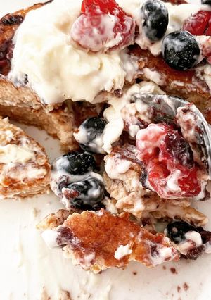 Una foto de Hot cakes rellenos - keto