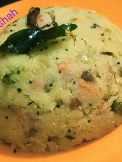 सोजी वेज उपमा (suji veg upma recipe in hindi) रेसिपी मुख्य फोटो