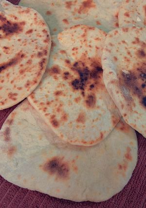 صورة لوصفة خبز عربي بأسهل طريقة