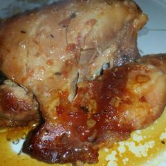 A picture of Honey Garlic Chicken Thighs.