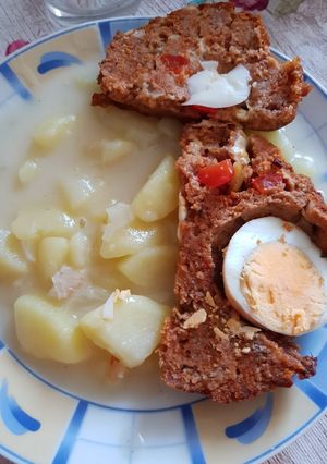 Krumplifőzelék fasírttal recept fotója