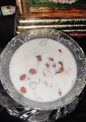 मीठी सेवई(meethi sevai recipe in hindi) रेसिपी मुख्य फोटो