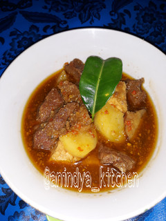 Foto resep Semur daging kentang tahu