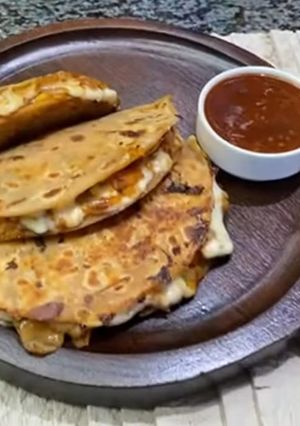 A picture of Crispy potato tacos.