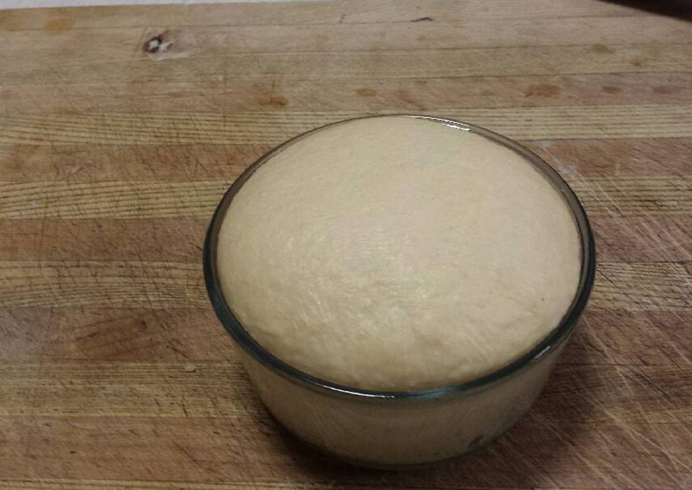 Thin pizza dough