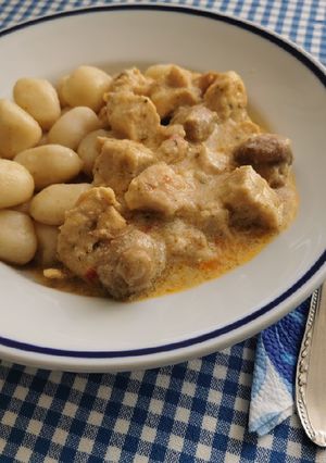 Tejszínes gombás csirkemell recept fotója