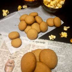 A picture of Wheat ghee cookies.