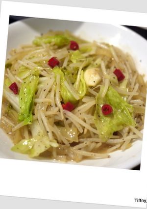 鐵板黑胡椒銀芽 的食譜成品照片