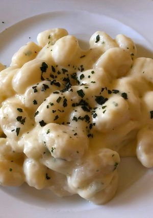 Négysajtos gnocchi villámgyors tartalmas ebéd homeoffice idejére recept fotója