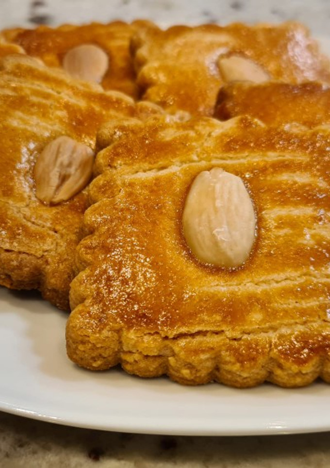 Una foto de Cortadillos de almendra