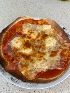 Una foto de Pizza con masa de piadina