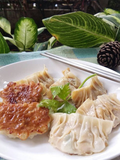 Foto resep Gyoza (pangsit panggang Jepang)