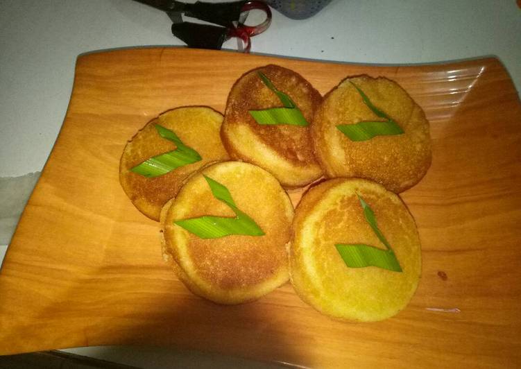 Kue khamir mama fiya