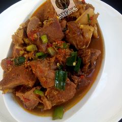 A picture of Meat pepper soup.