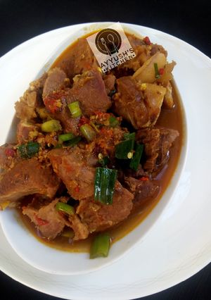 A picture of Meat pepper soup.