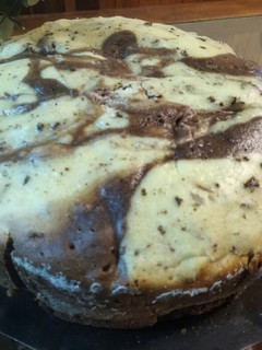 Una foto de Torta matera con chocolate y membrillo