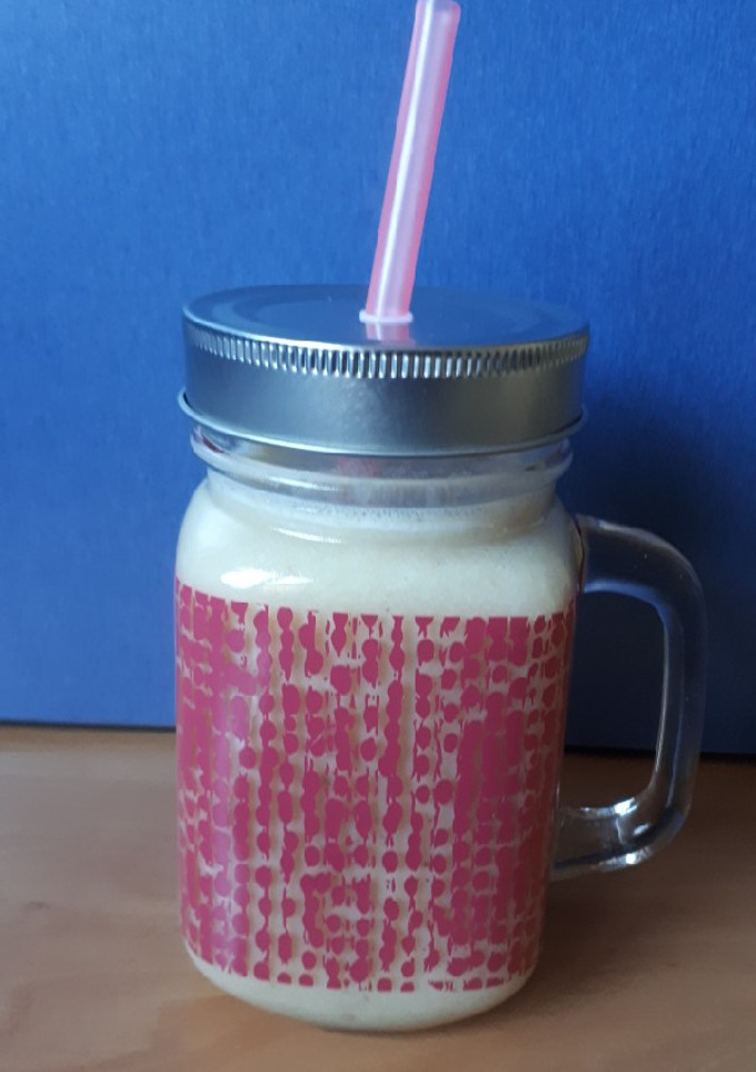 Una foto de 152. Batido de melón y plátano