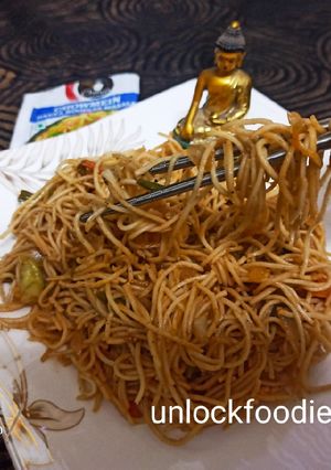 A picture of Vegetables Chowmein.