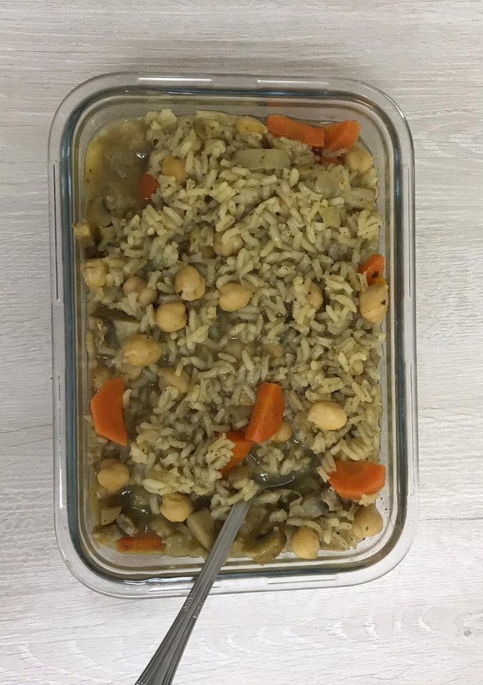 Una foto de Sopa de verduras con arroz