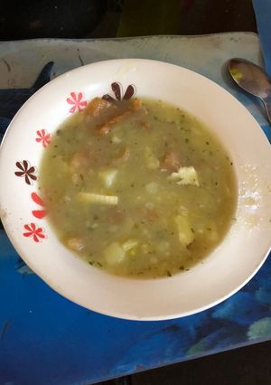 Una foto de Locro de papa y cuero