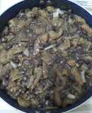 Chicharrón con frijoles
