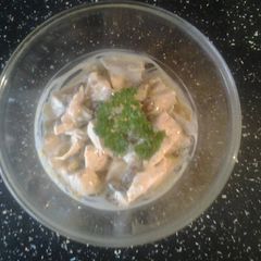 A picture of Coronation Chicken.