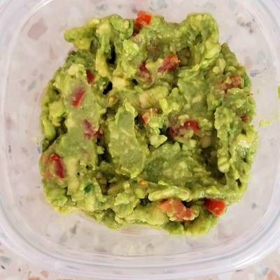 Mexican avocado basil dip Guacamole