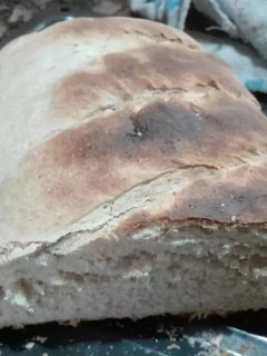 Una foto de Pan casero con masa madre
