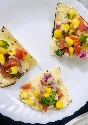 पापड बाइटस(papad bites recipe in Hindi) रेसिपी मुख्य फोटो