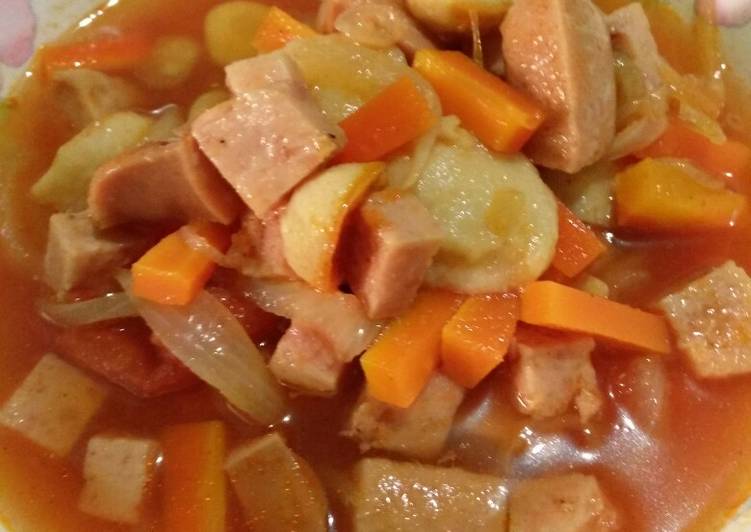 Cara mudah meracik Sup Merah Ham Maling yang Lezat
