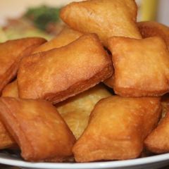 A picture of Mandazi.