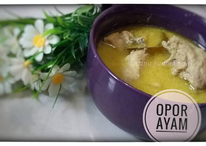 Opor Ayam Kuning