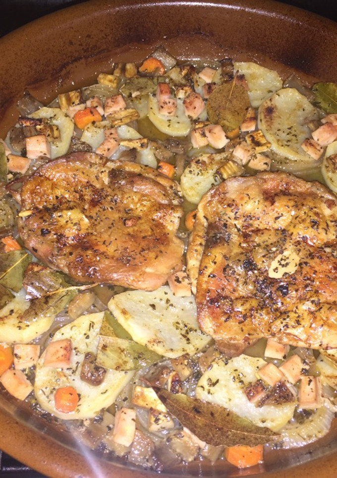 Una foto de Muslos deshuesados al horno