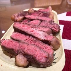 Sirloin Steak A picture of Sirloin Steak.