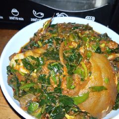 A picture of Water leaf and ugu.