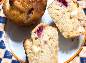 Φωτογραφία της συνταγής Raspberry white chocolate Muffins