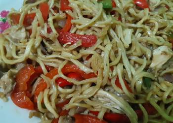 Easiest Way to Recipe Delicious Chicken pancit 