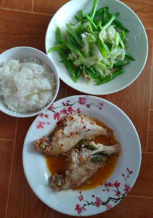 Hình của món Bữa ăn đơn giản.