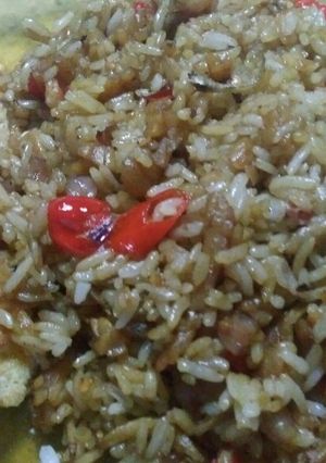 Foto resep Nasi goreng seketem (seketemunya)