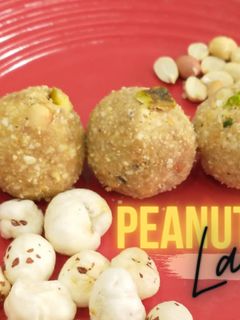 A picture of Makhana Shengdana Ladoo.