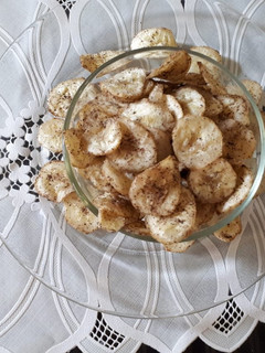 કેળા વેફર (Banana Wafer Recipe In Gujarati) રેસીપી મુખ્ય ફોટો