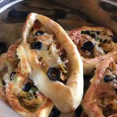 فطائر القارب الهشه بالدجاج 😋😋😋-レシピのメイン写真