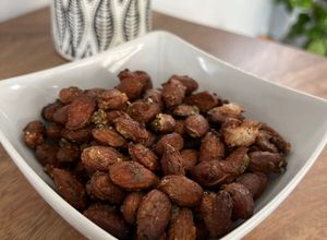 Une photo de Amandes grillées pour l'apéro (cuisson easy fry)