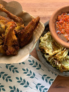 Foto resep Ayam Goreng Bumbu Kuning