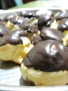 Una foto de Bombas con crema pastelera