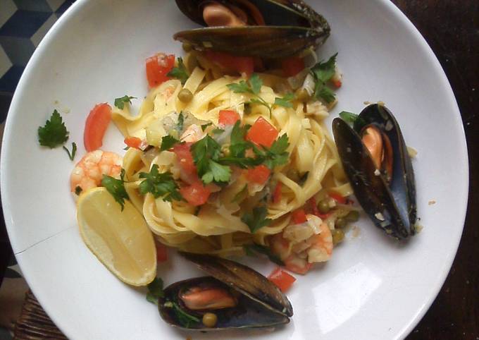 Step-by-Step Guide to Make Quick Seafood Pasta