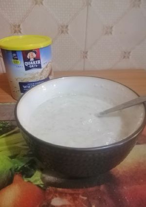 A picture of Quaker Oats.