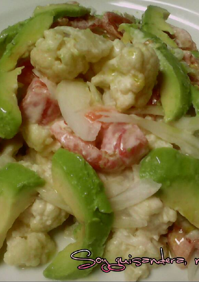 Una foto de Ensaladilla de coliflor