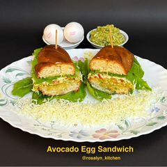 A picture of Avocado Egg Sandwich.